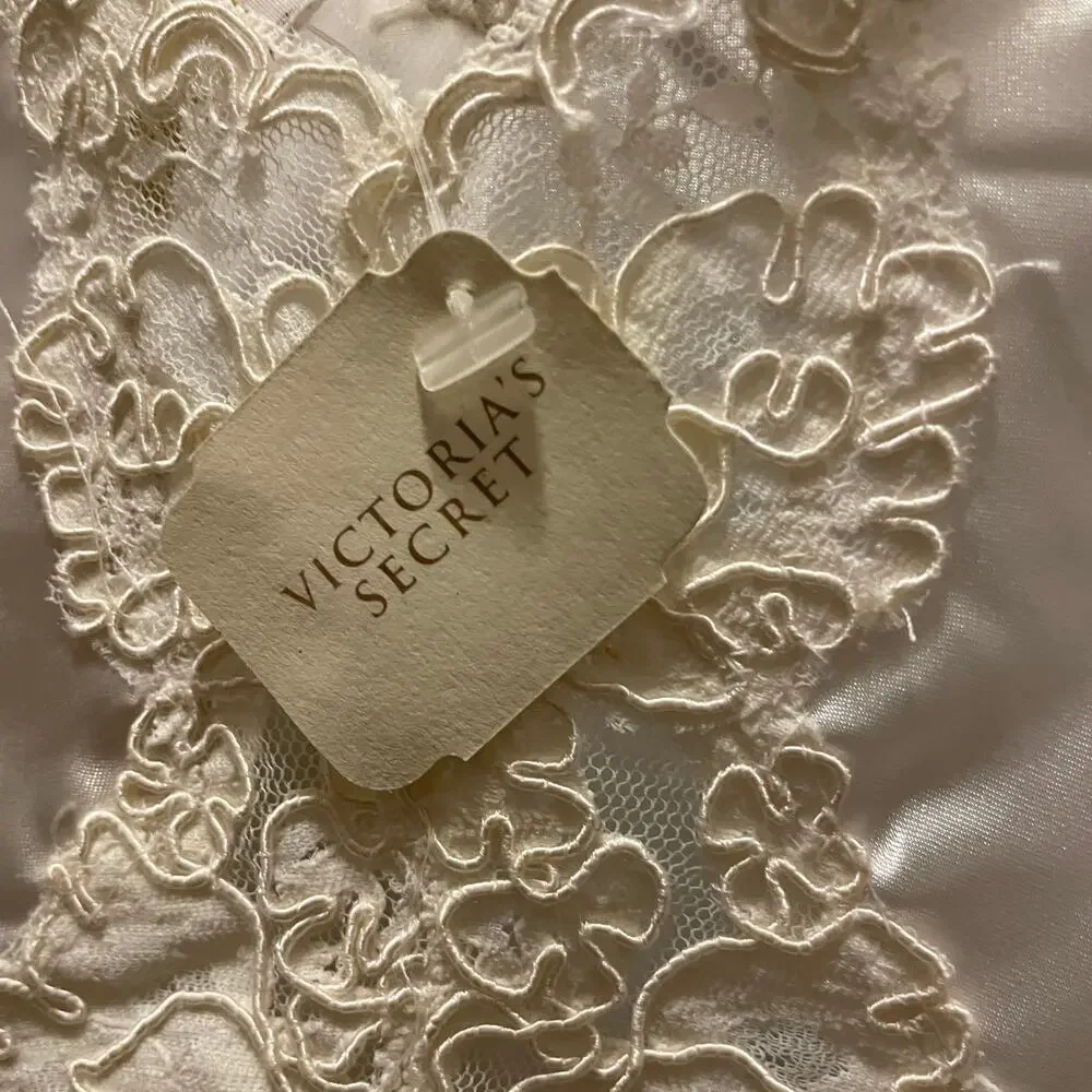 Vintage Deadstock Victoria’s Secret Satin Bridal Nightgown | Pearls, Sequins, M